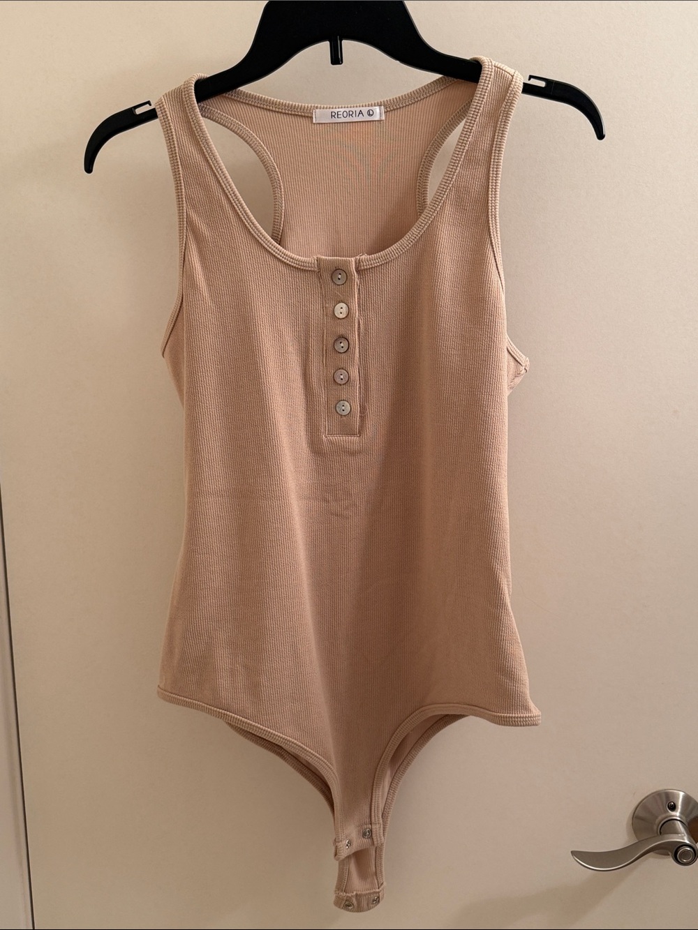 ReoRia Beige Ribbed Button-Front Tank Bodysuit - Picture 2 of 9